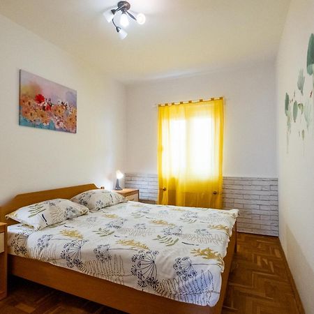 Apartment Ana Πούλα Εξωτερικό φωτογραφία